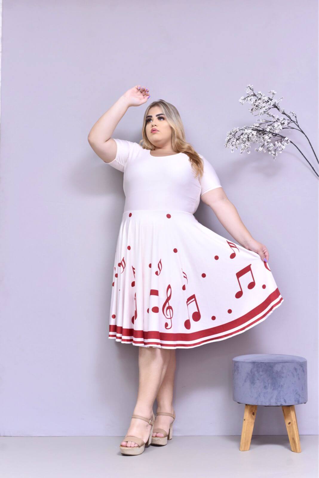 Vestido Uniforme - Notas Musicais - Branco